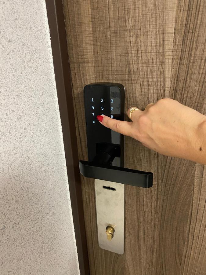 Apartamenty Magia Z Bezplatnym Parkingiem I Klimatyzacja Rzeszów Kültér fotó